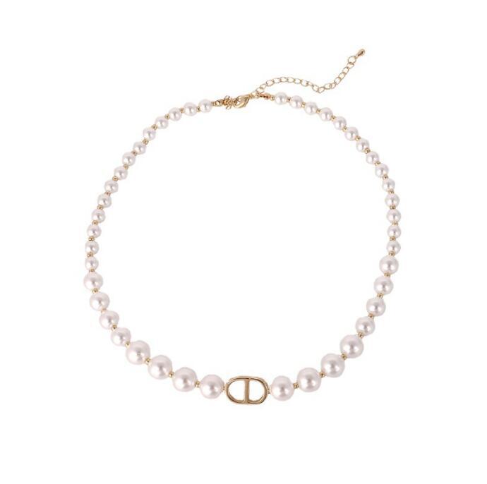 Pearl necklace