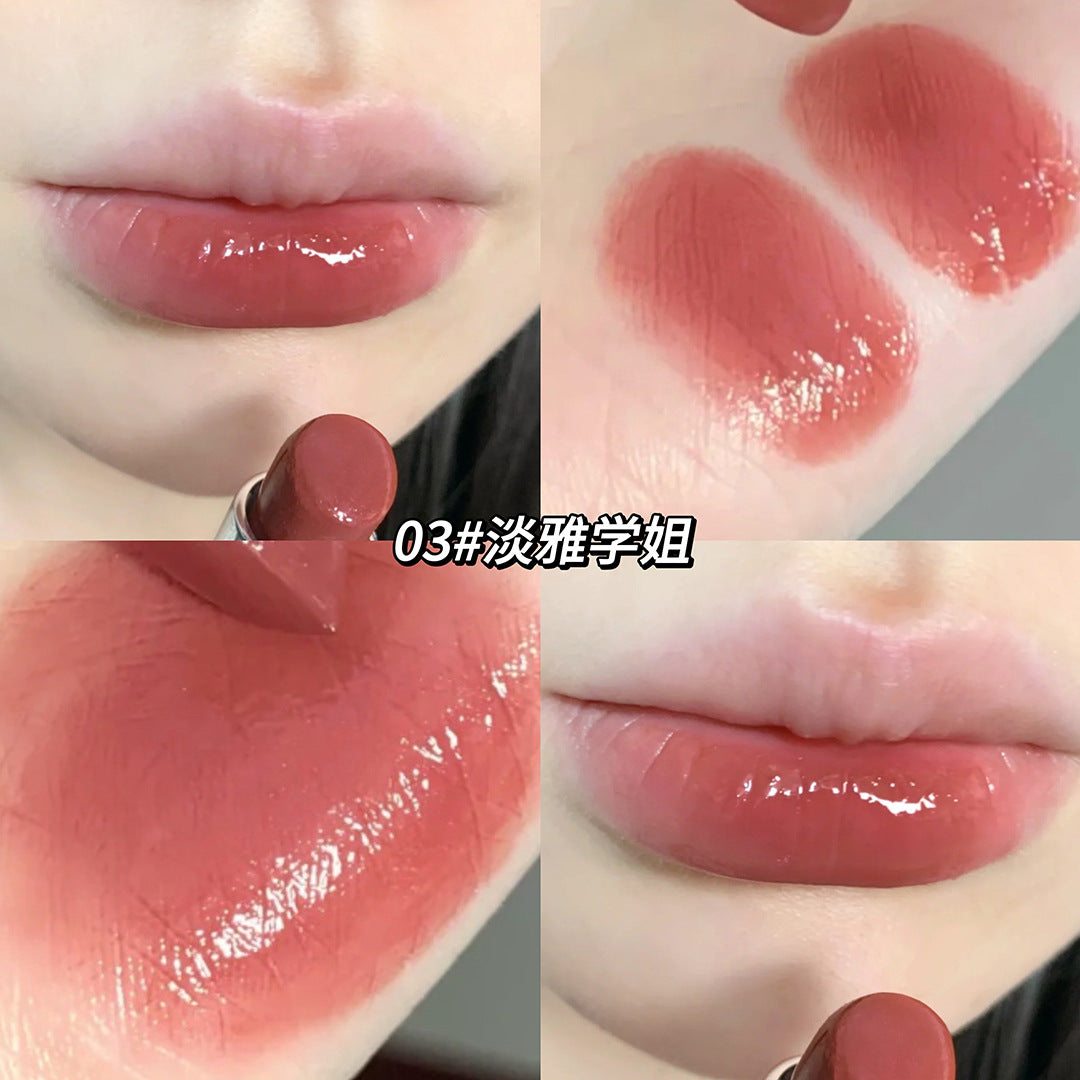 Gege bear lip glaze