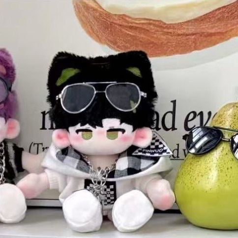 Love and deep space 20 cm dolls