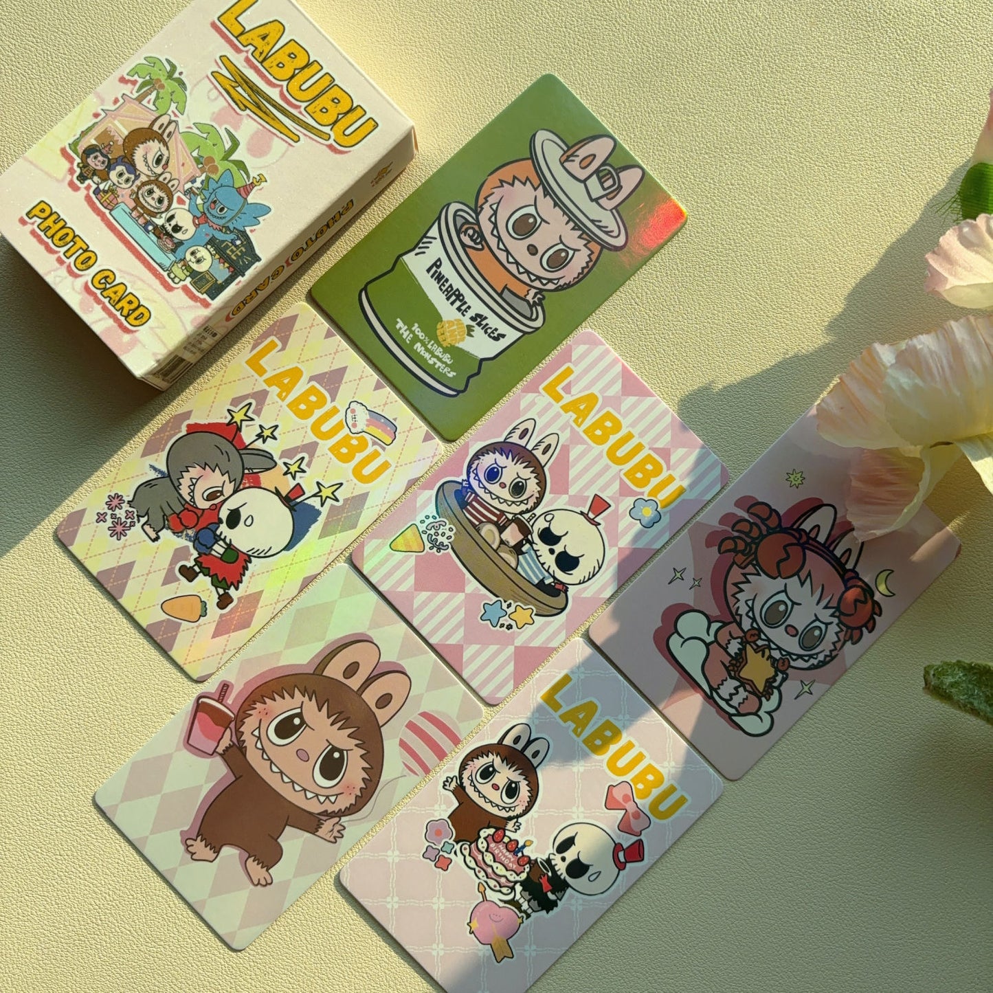 Labubu photocard holo box ( 50 pc )