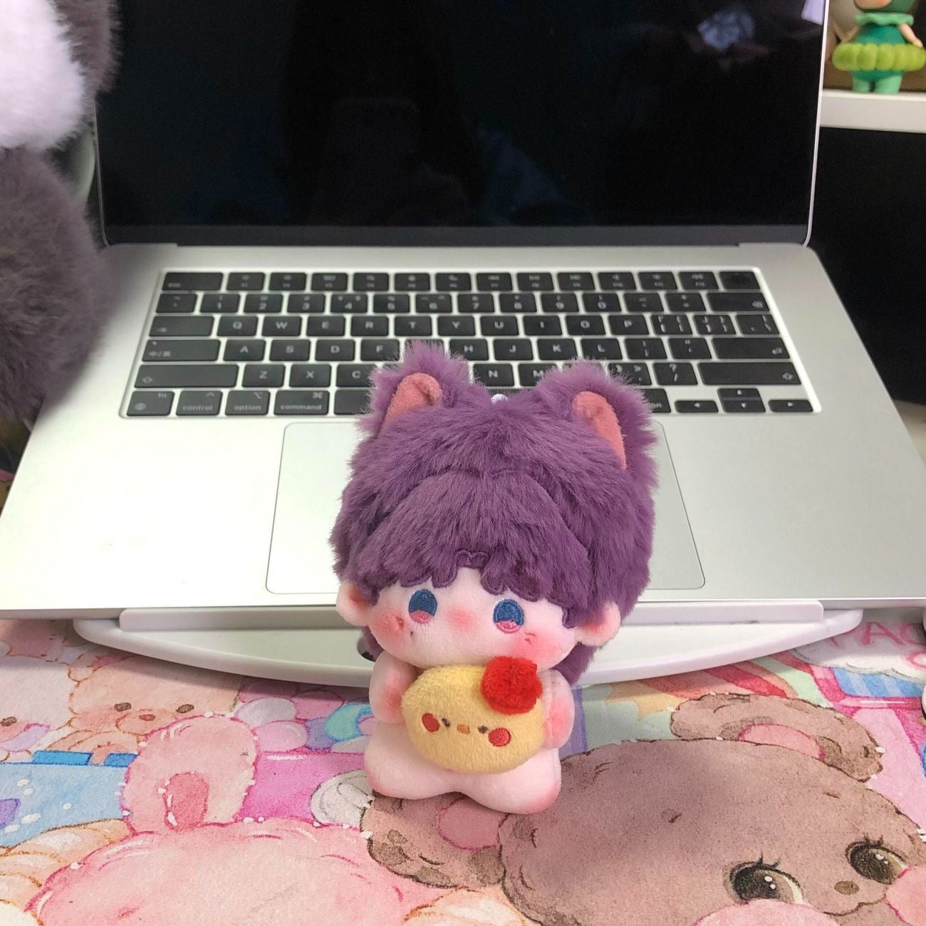 Love & deep space 10 cm plushie doll