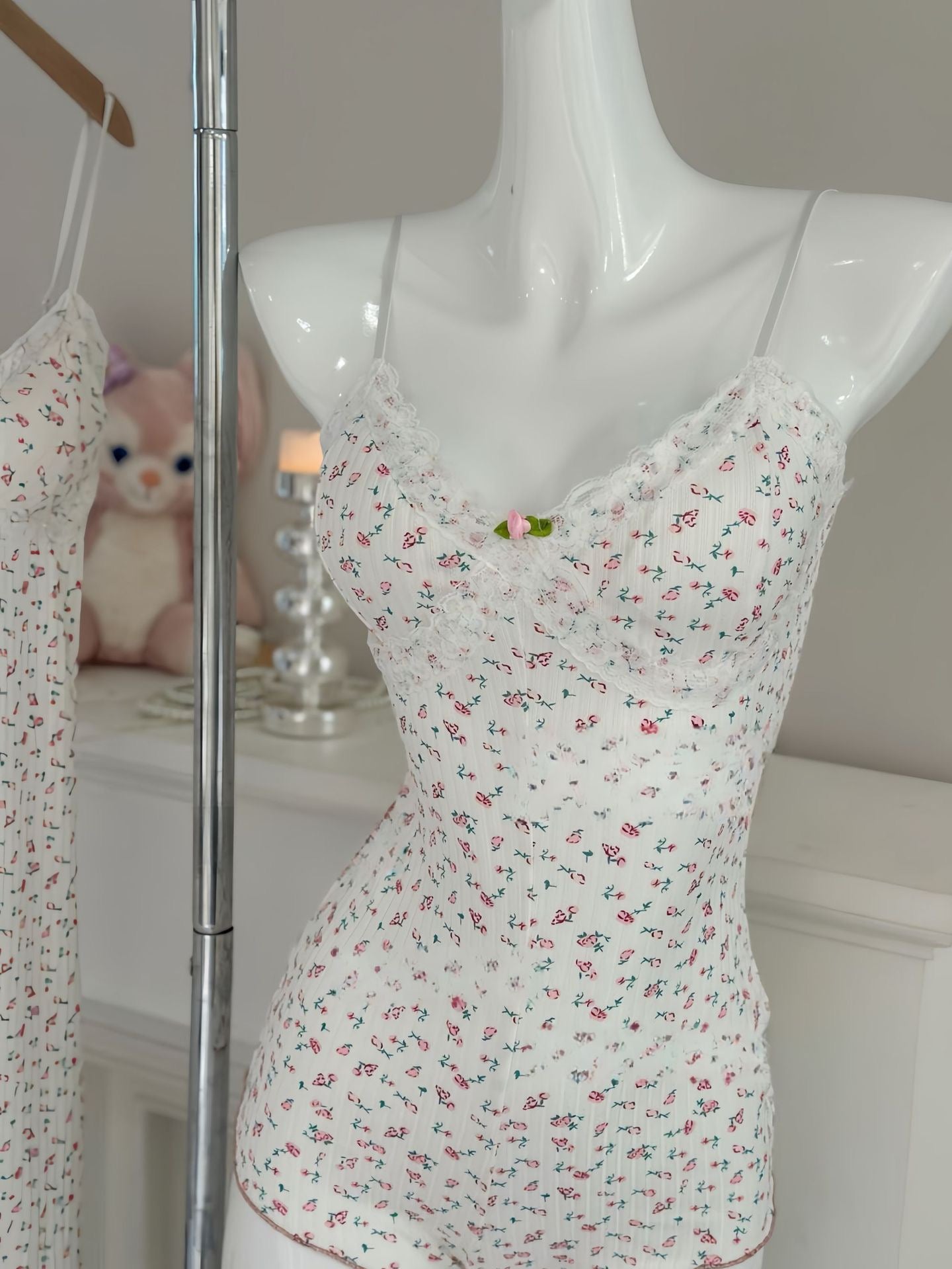 Summer nightwear