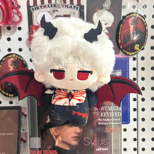 Love & deep space Sylus 10 cm plushie