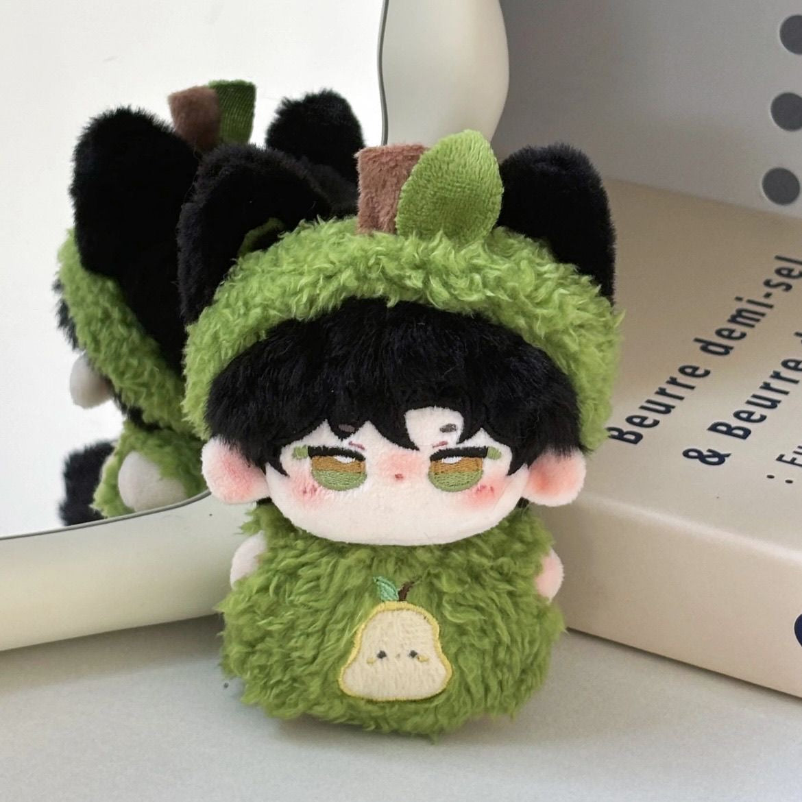 Love & deep space outfit for 10 cm doll ( no doll included)