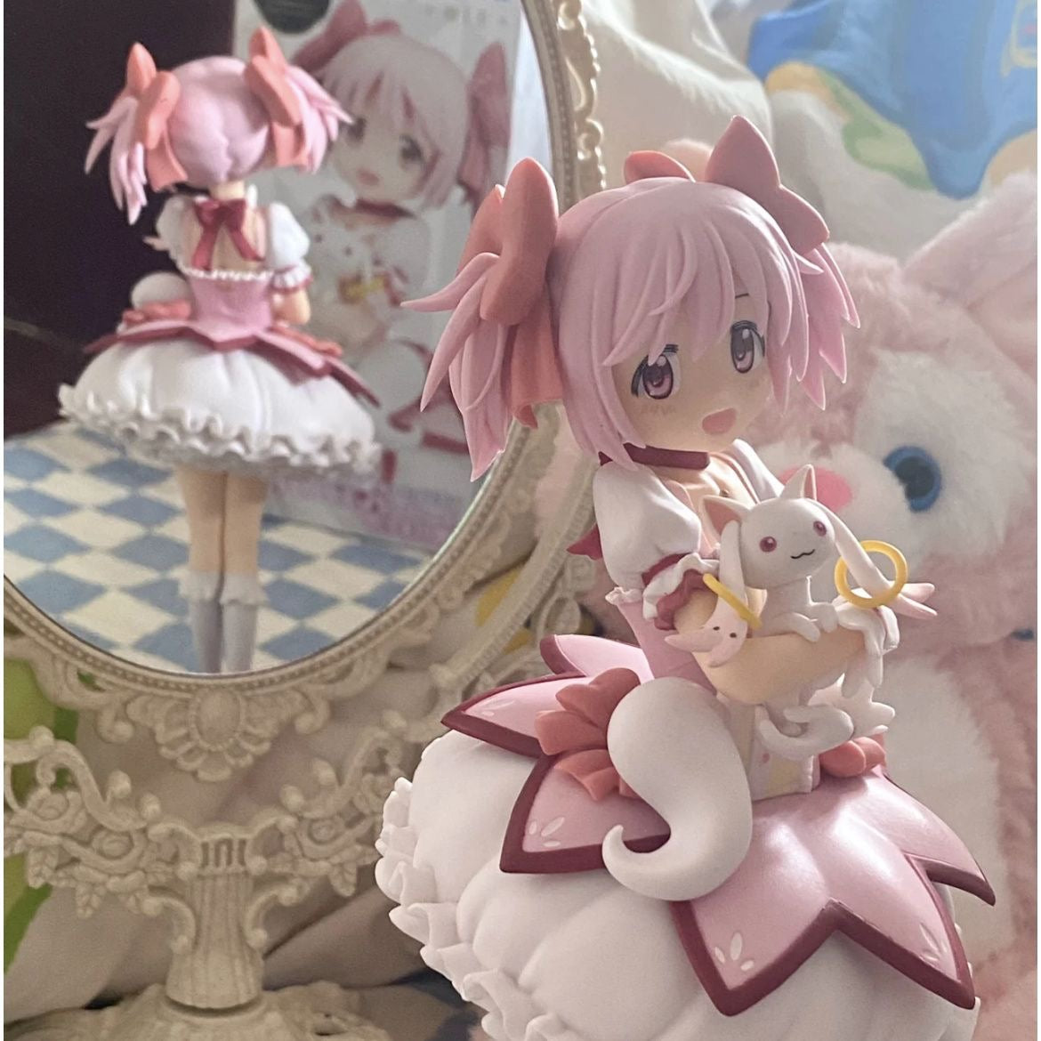 Anime madoka magica figure