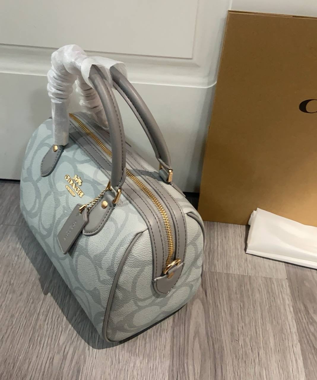 COACH July new product CBM15 3D three-dimensional logo Boston pillow bag