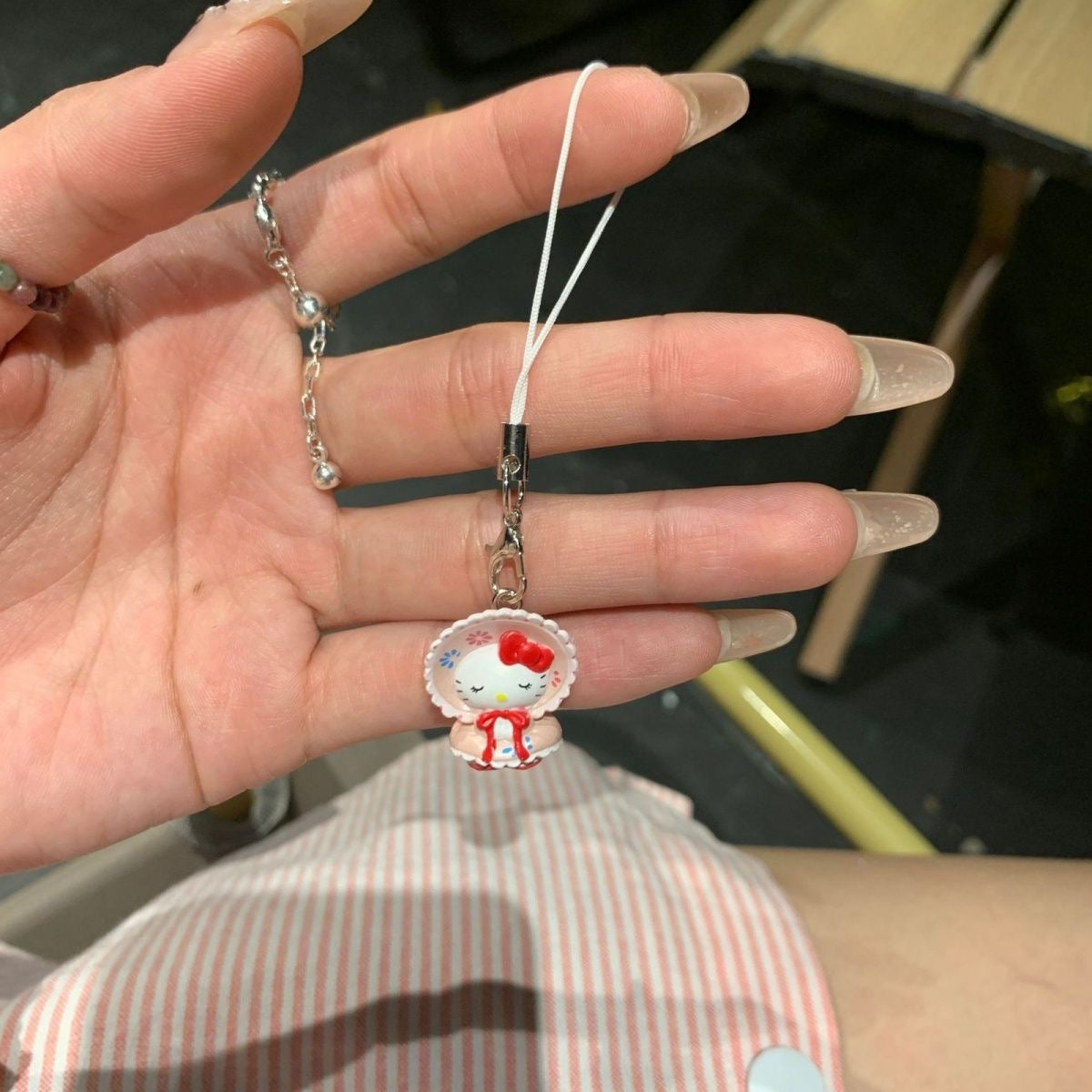 Hello kitty charm keychain