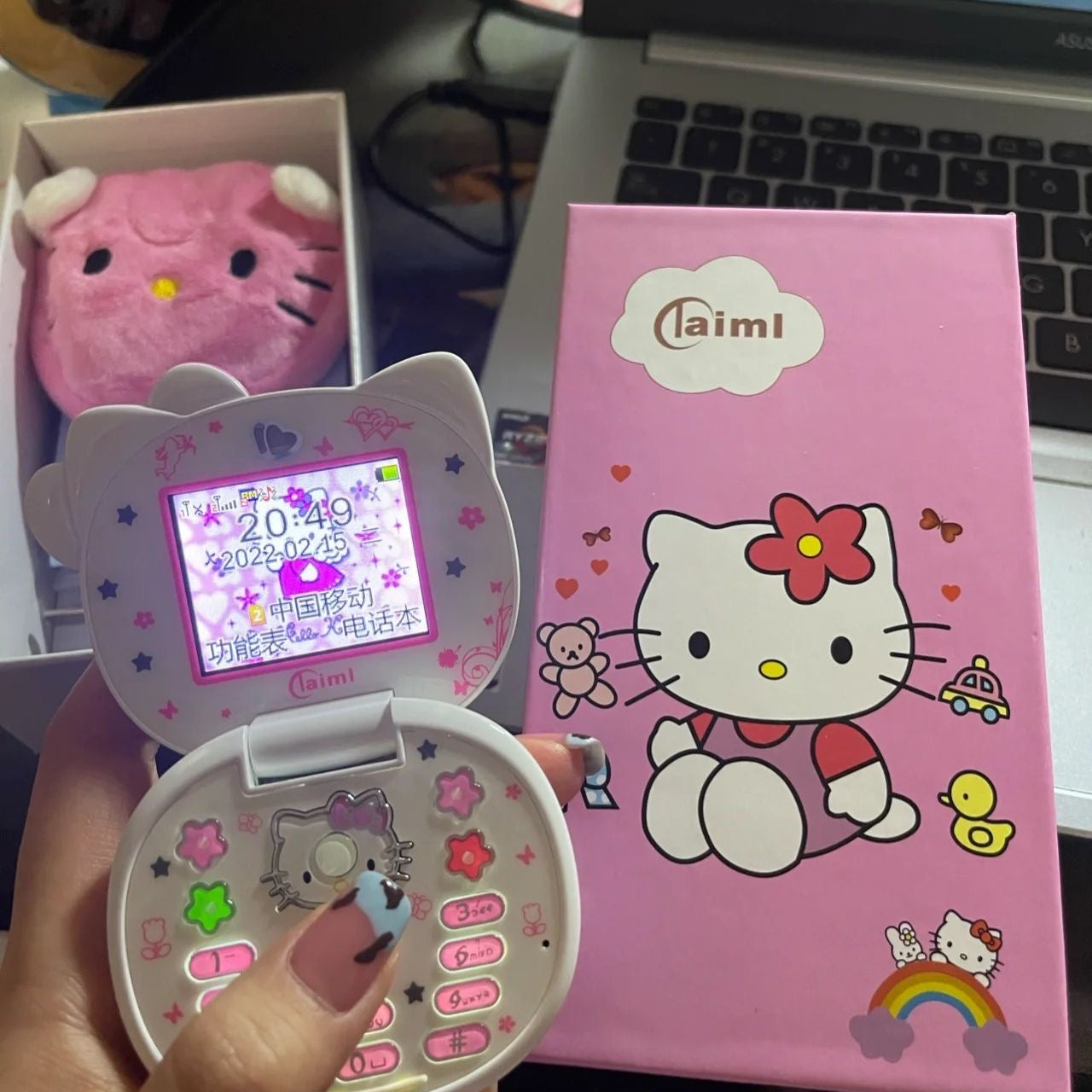 Hello kitty flip phone