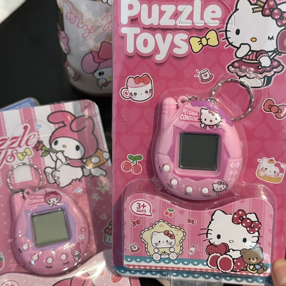 Tamagotchi sanrio keychain