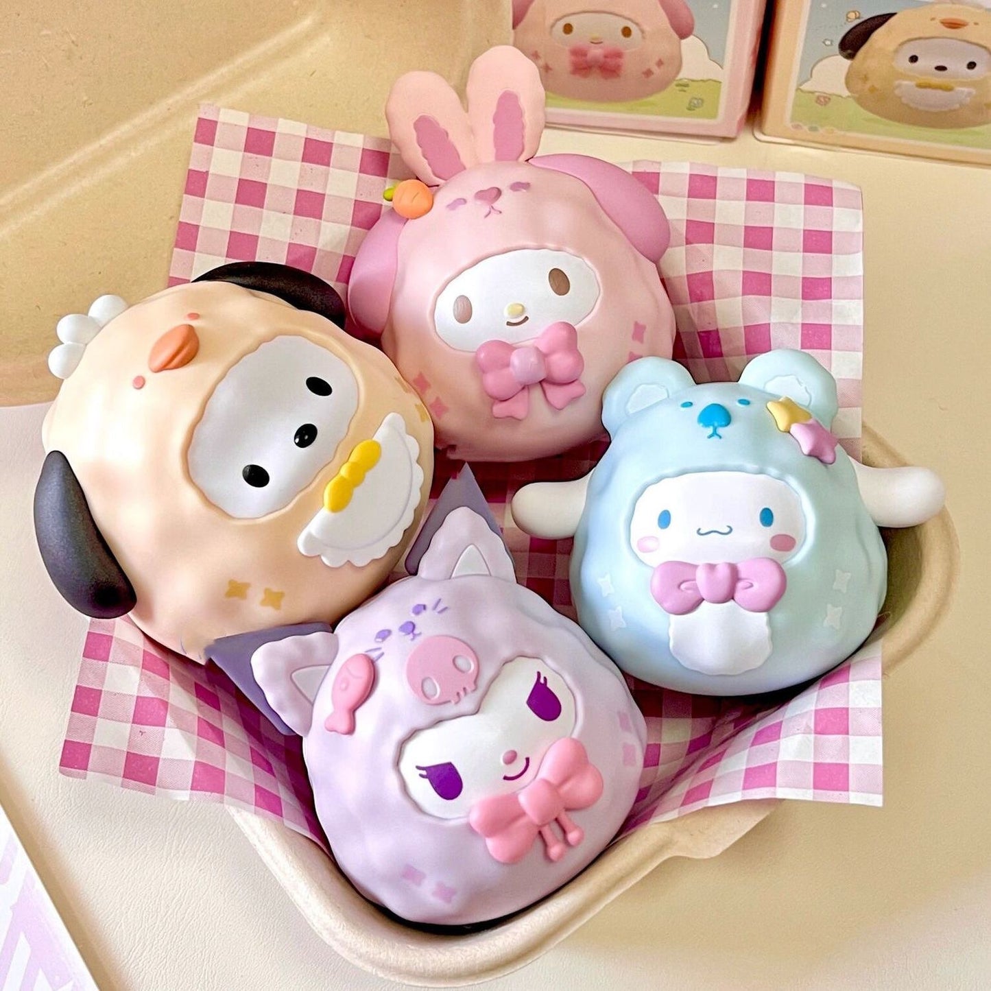 Easter egg Sanrio blind box