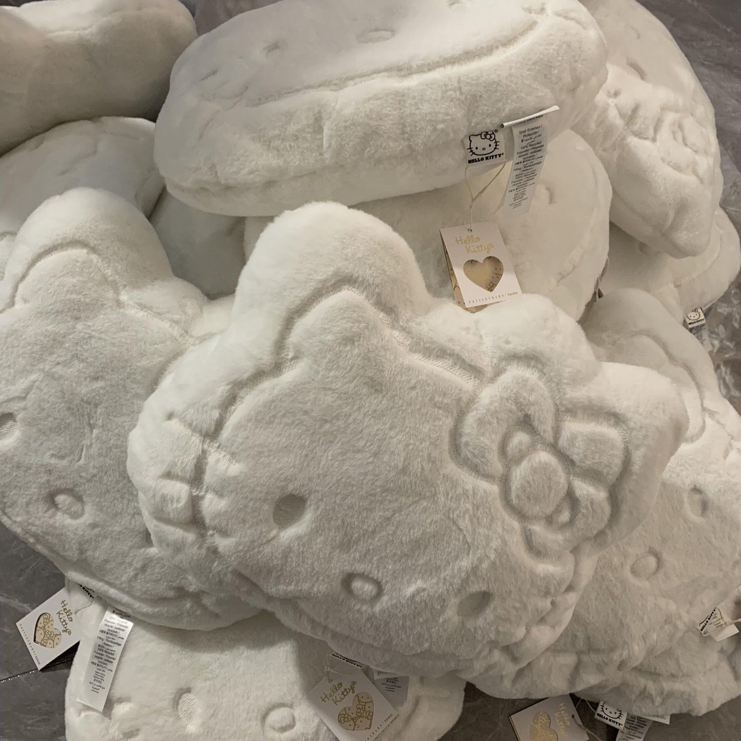HK 40cm plushie pillow