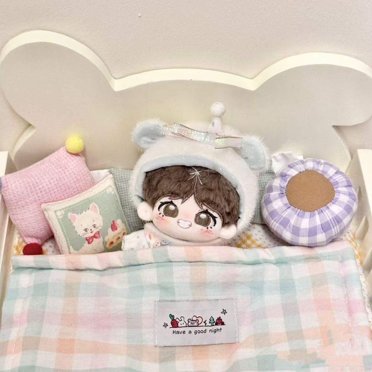 BTS V 10cm doll