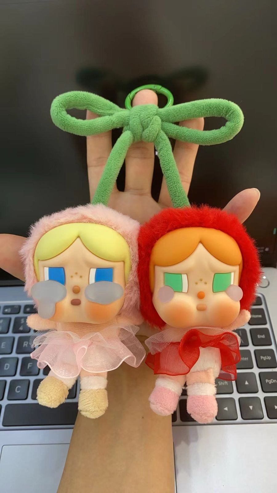 Popmart Crybaby bag charm