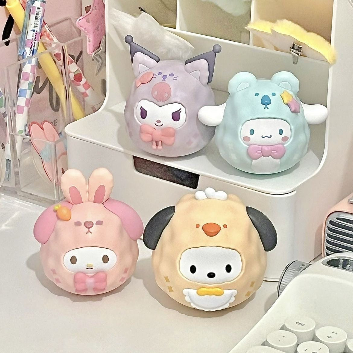 Easter egg Sanrio blind box