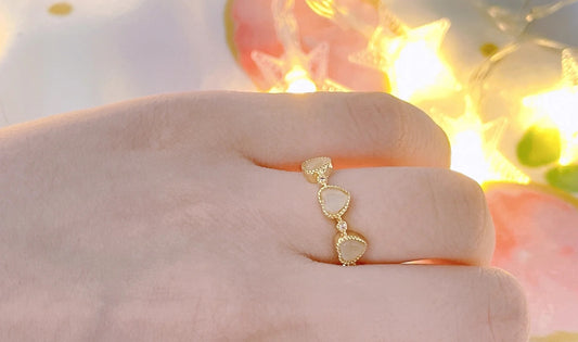 Little heart gold ring