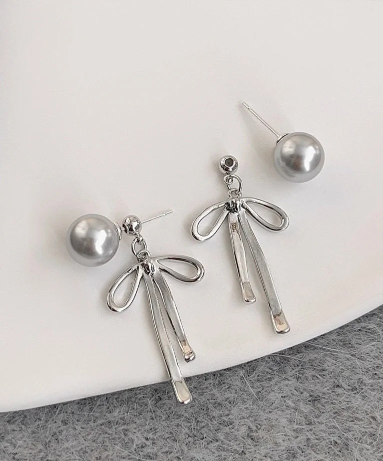 Pearl ribbon earrings