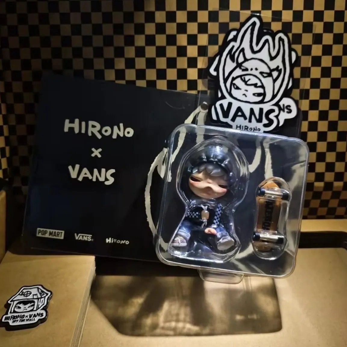 Hirono X Vans figurine