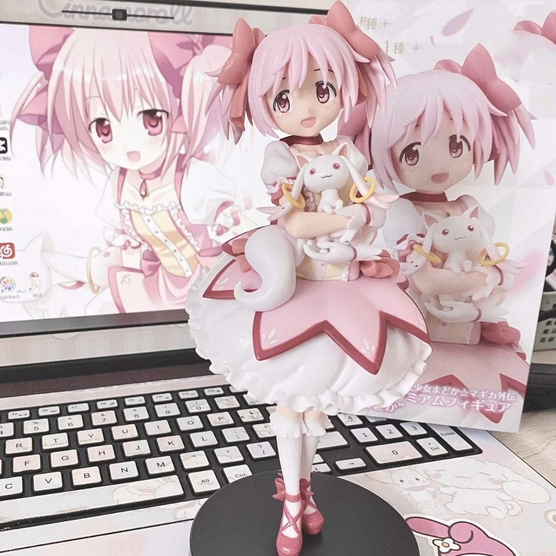 Anime madoka magica figure