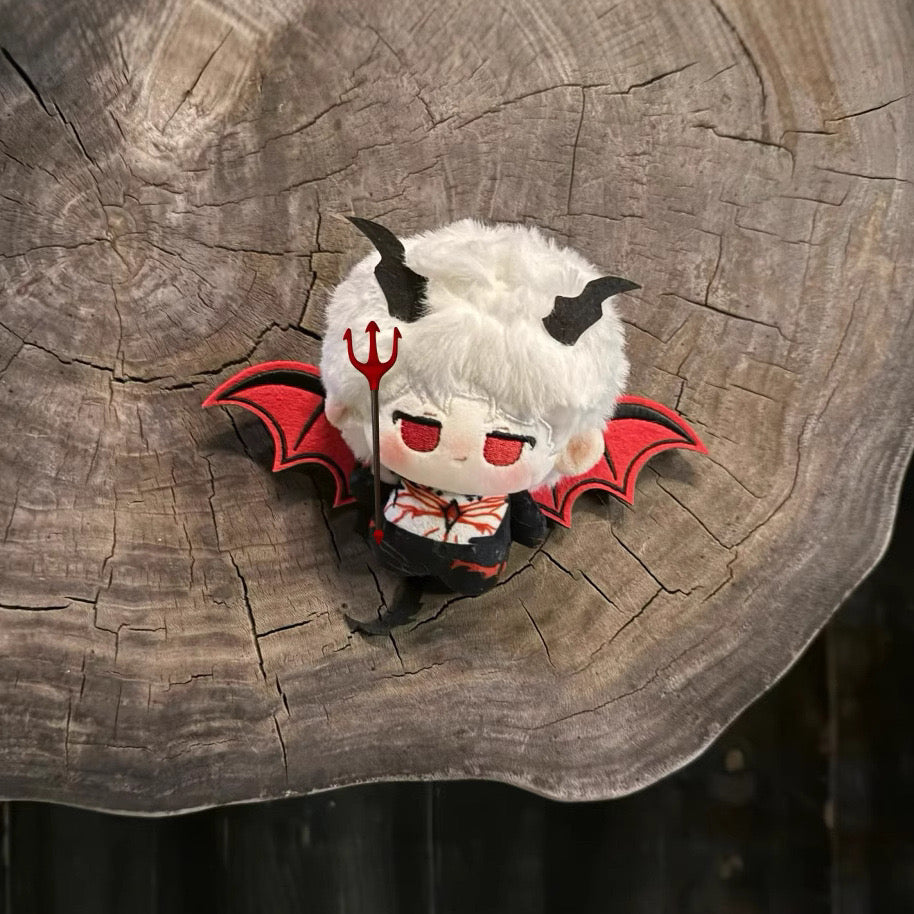 Love & deep space Sylus 10 cm plushie