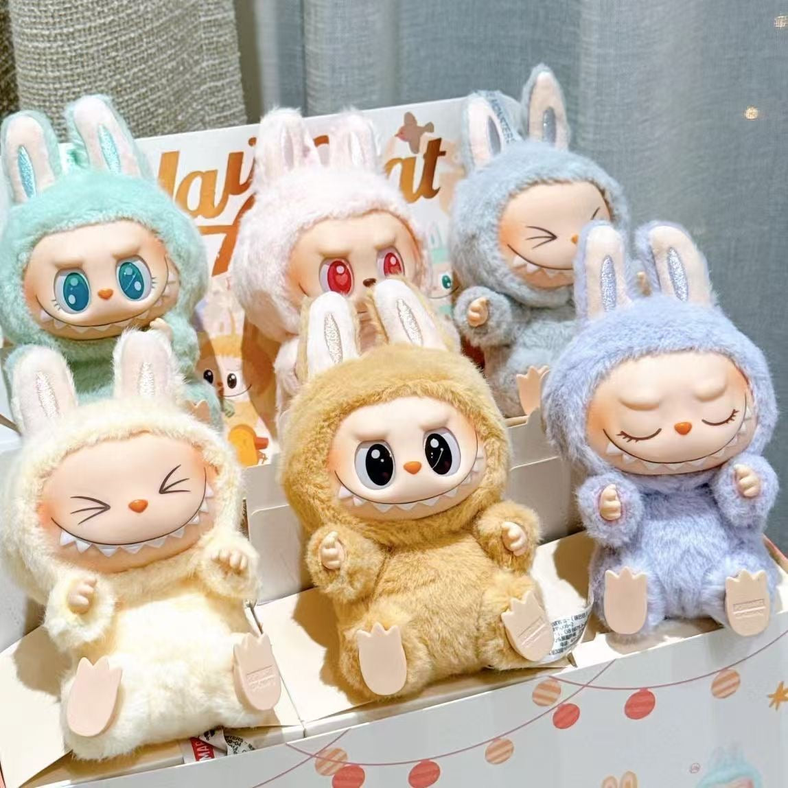 Labubu 17 cm doll mystery box