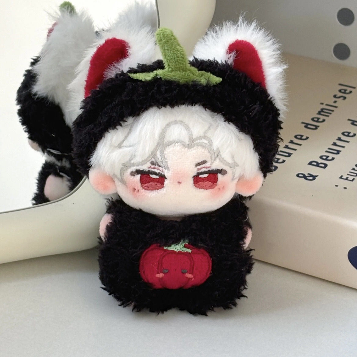 Love & deep space outfit for 10 cm doll ( no doll included)