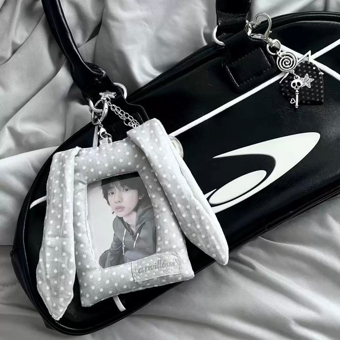 Bunny style photo card holder