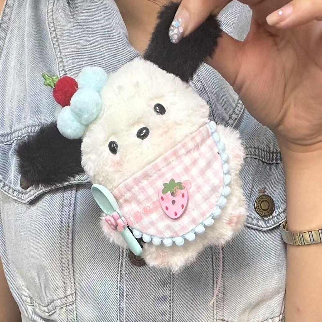 Pocha viral plushie charm