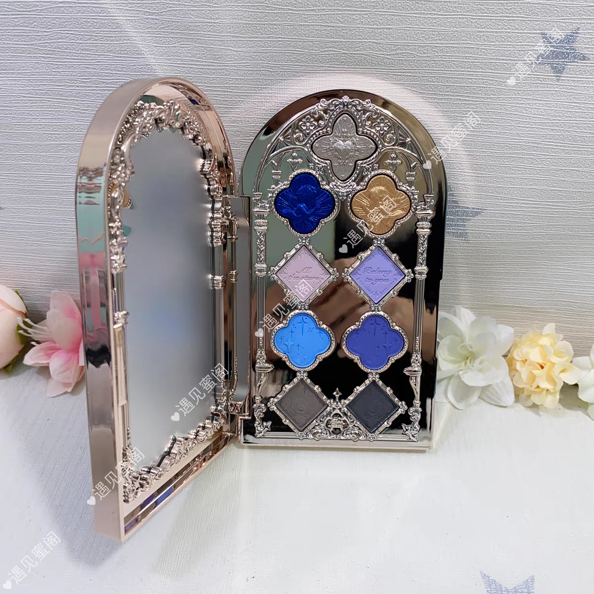 Flower knows Angel collection eyeshadow palette