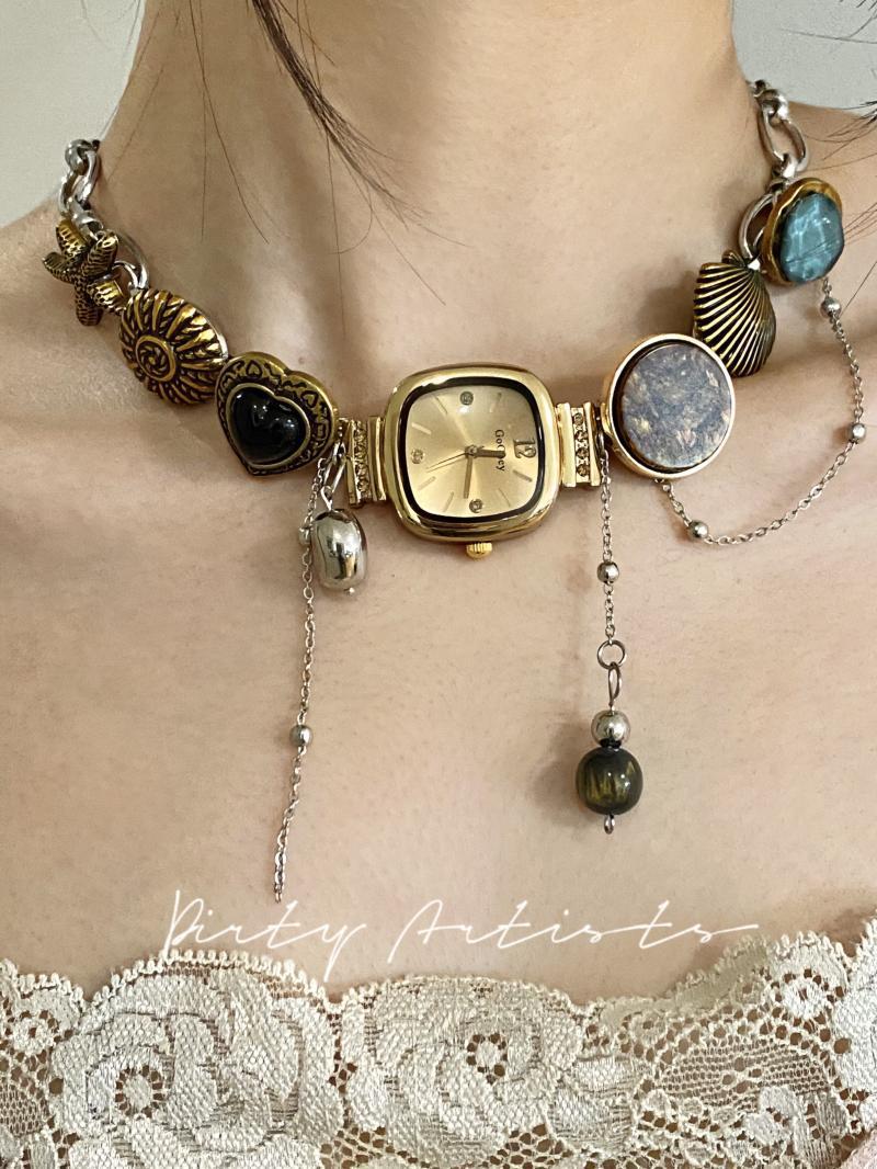 Vintage choker watch golden necklace