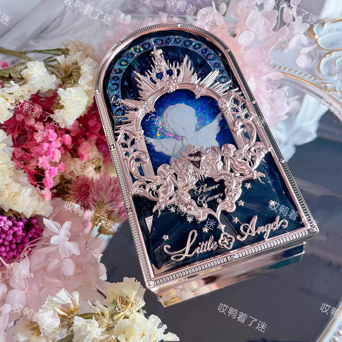 Flower knows Angel collection eyeshadow palette