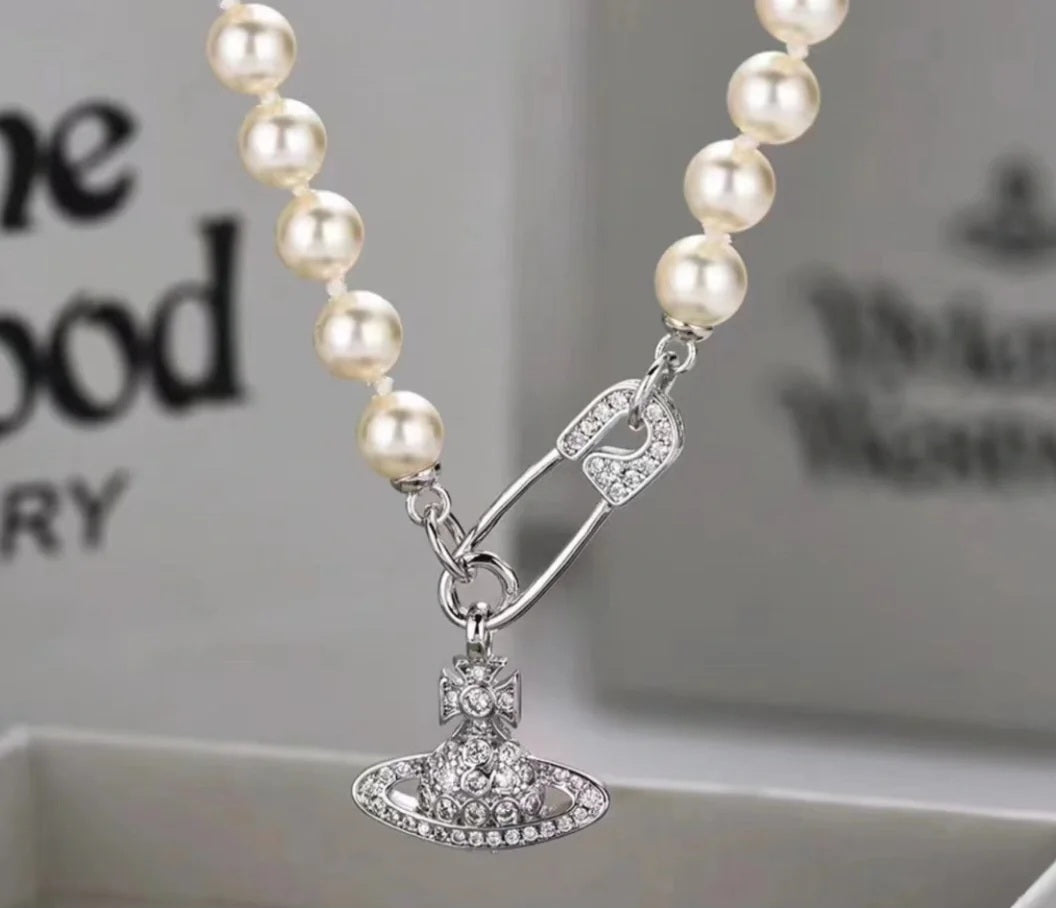 Vivienne Westwood pearl necklace