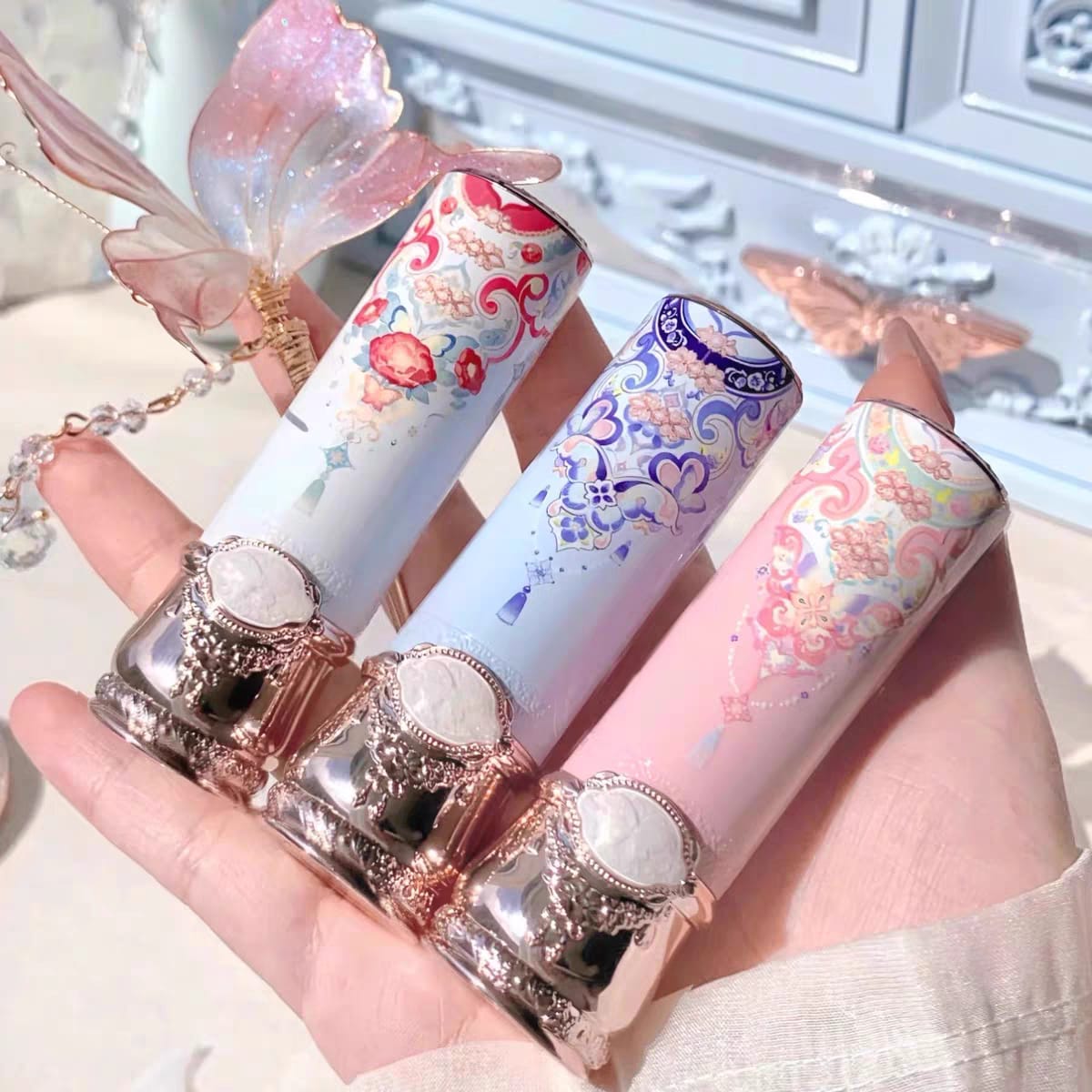 Flower knows Butterfly Cloud Mirror lip glaze