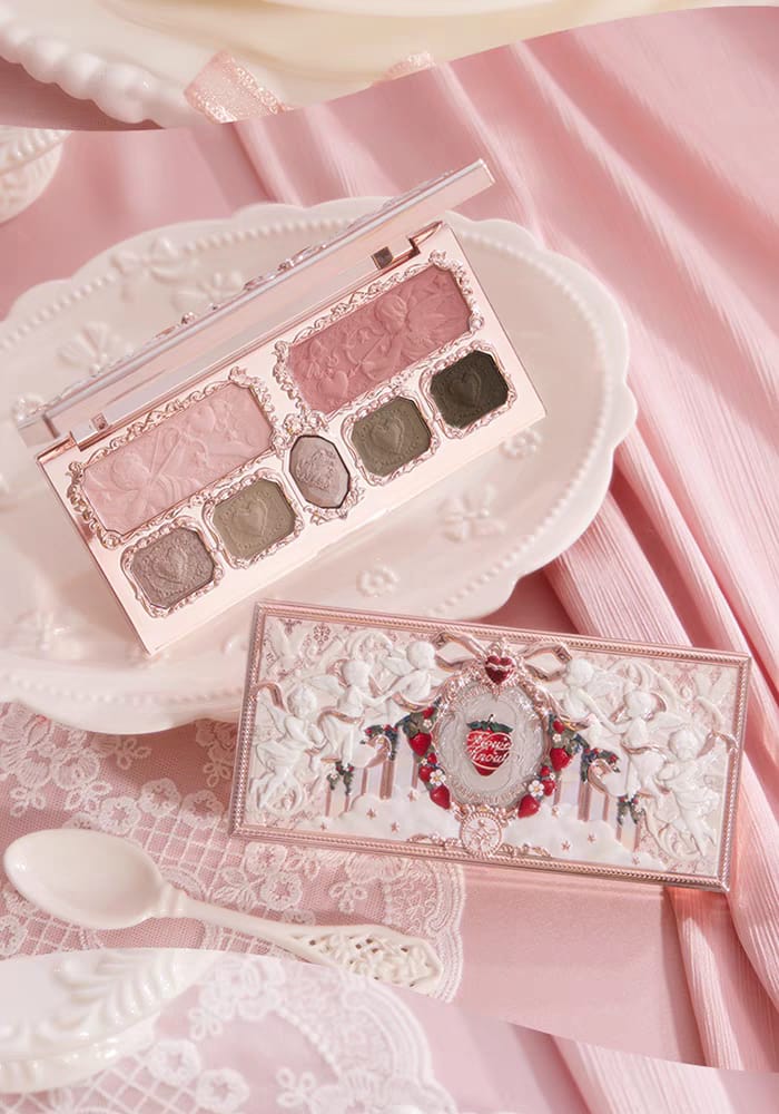 Flower knows Strawberry Cupid Embossed eyeshadow palette