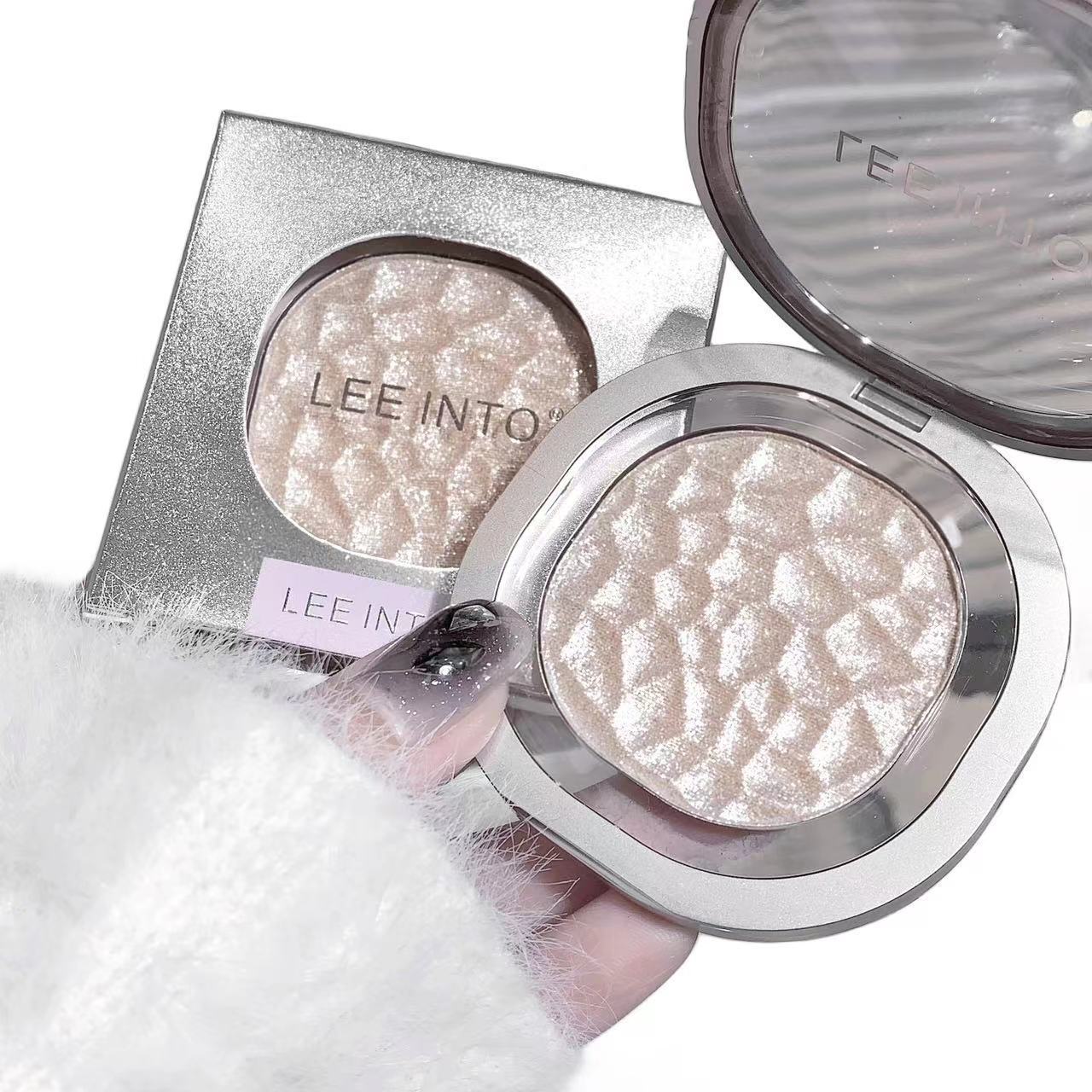 LEEINTO Color glow diamond gradient highlighter