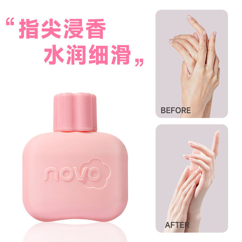 Novo moisturizing and hydrating hand cream