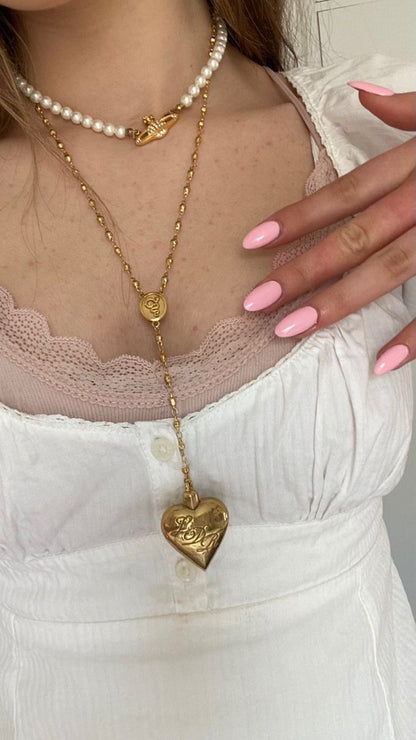LDR vintage necklace ( Lana Del ray )