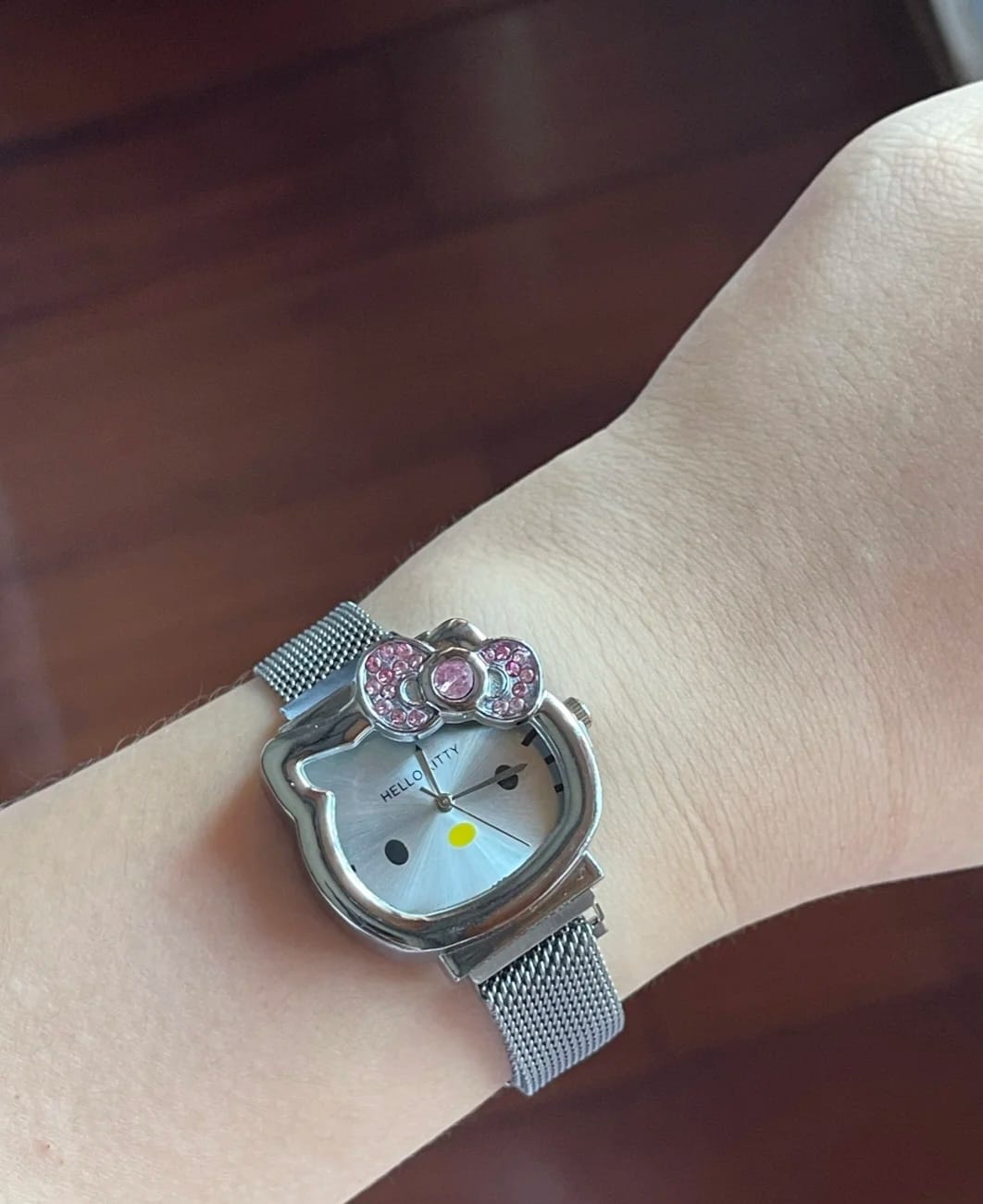 Hello kitty watch