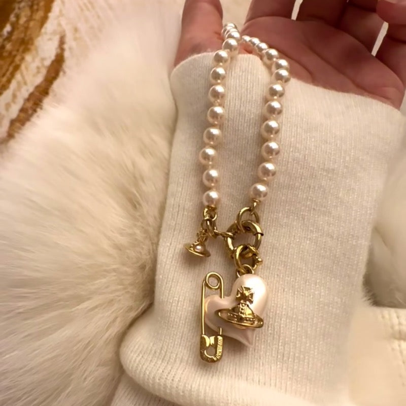 VW pearl heart necklace