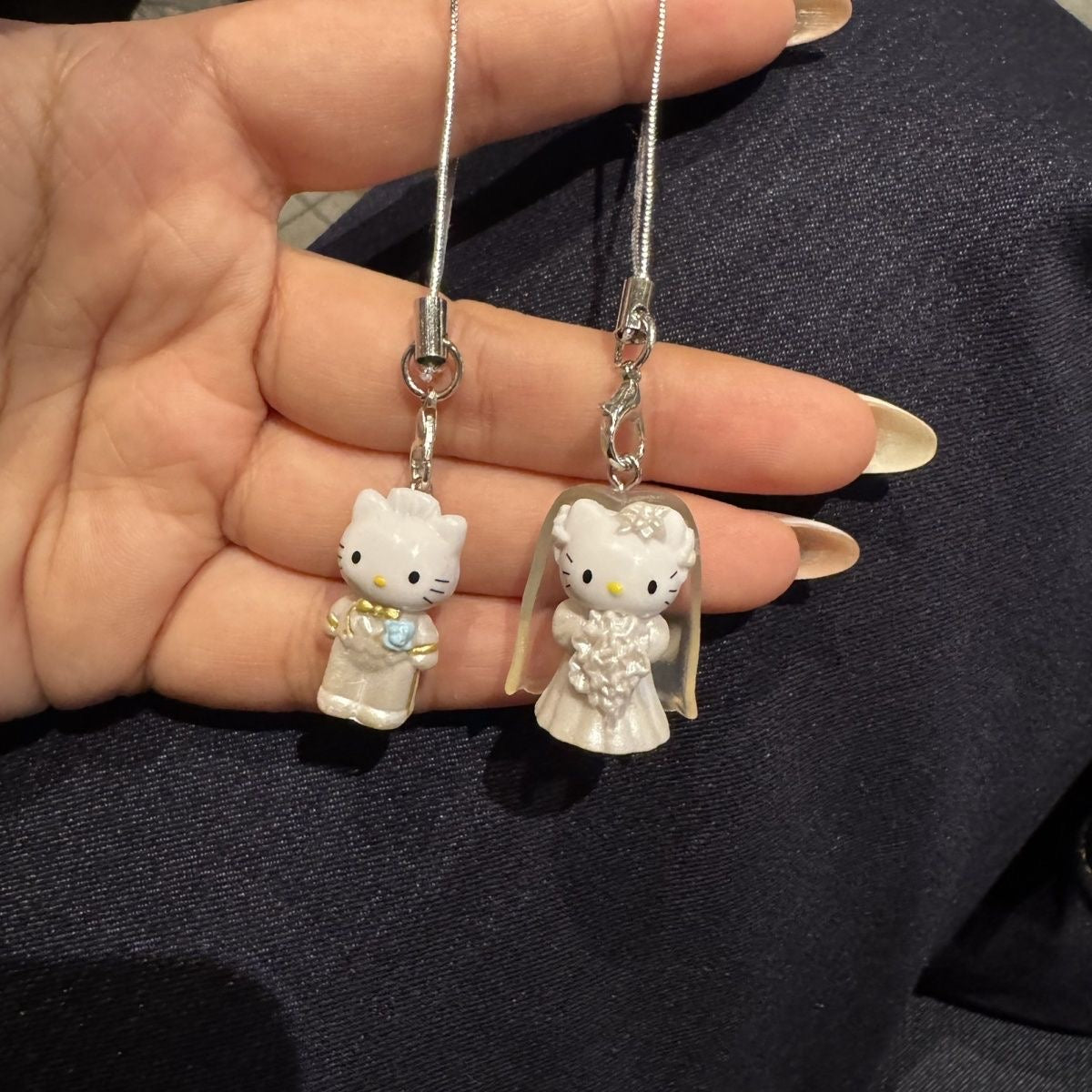 Hello kitty groom bridal keycharm