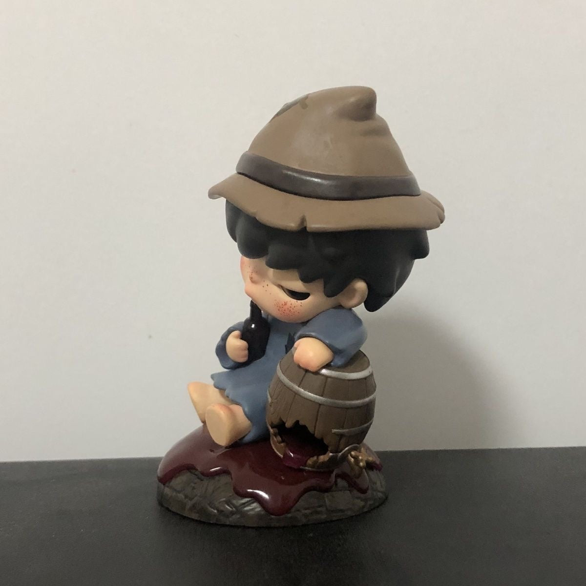Popmart Hirono figure