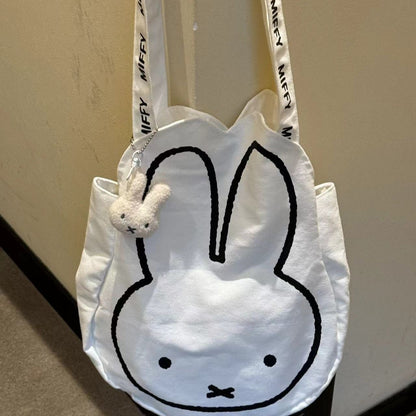 Miffy tote bag with keychain