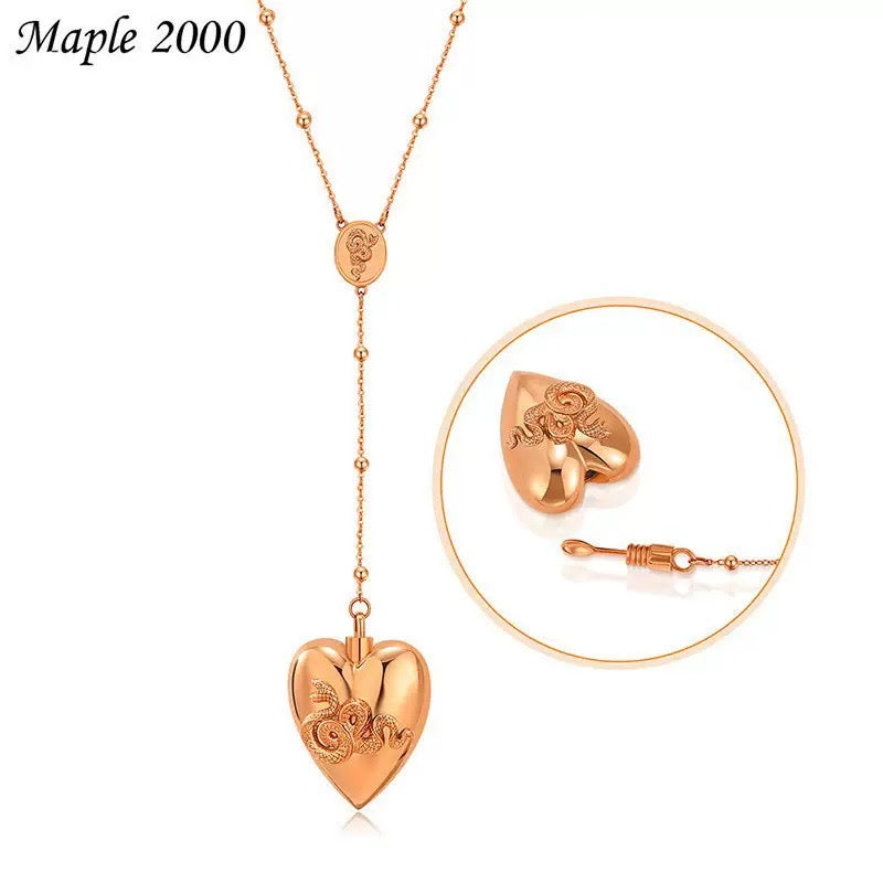 LDR vintage necklace ( Lana Del ray )