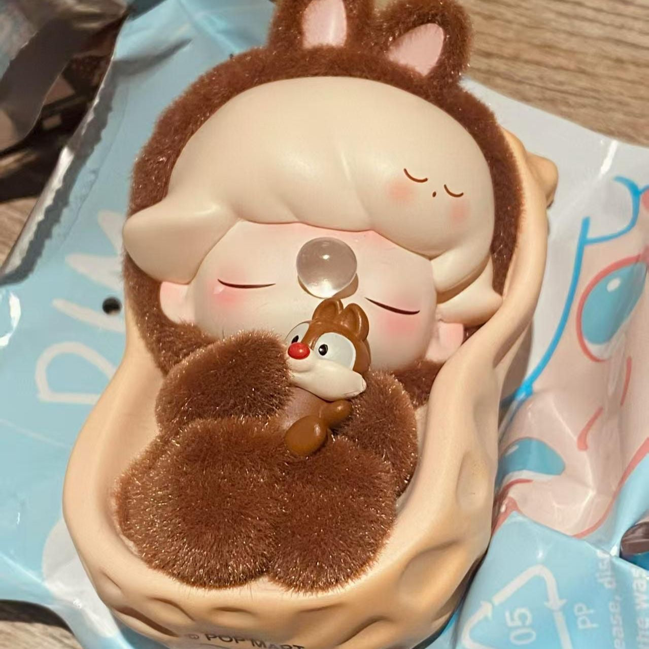 Disney dimoo special version figurine