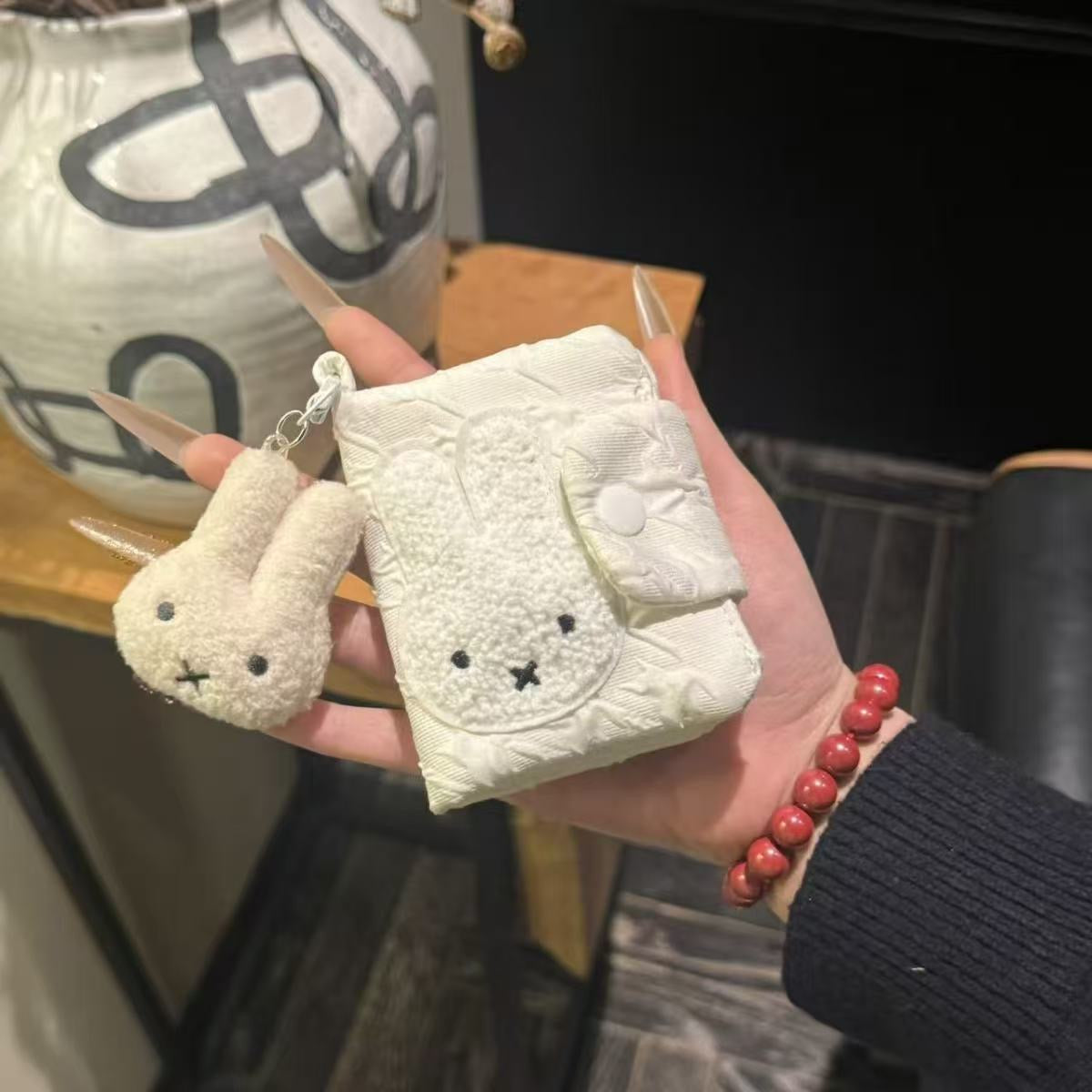 Miffy coin wallet with Miffy keychain