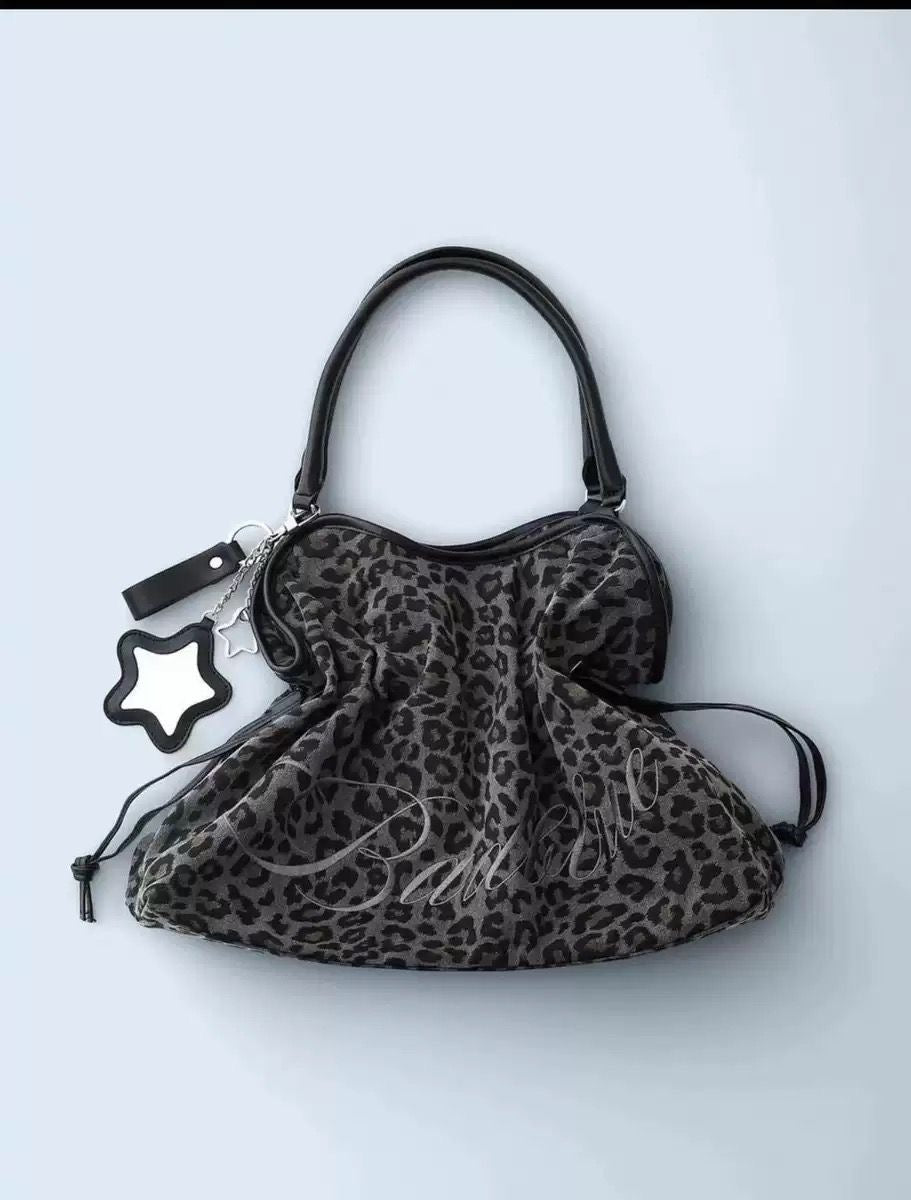 Korean brand badblue handbag :