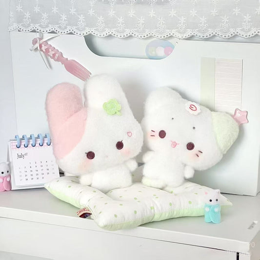 Japanese rabbit fish cake and leaf plushie