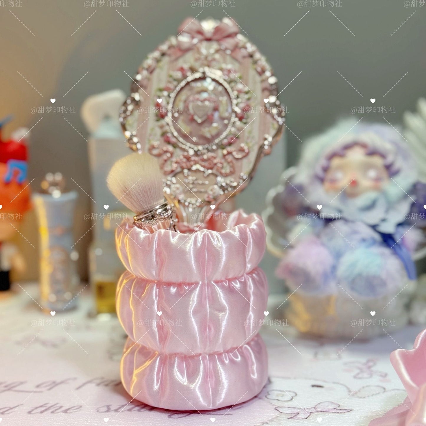 Pinteresty makeup box and jewelry box storage