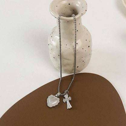 Dovetion necklace