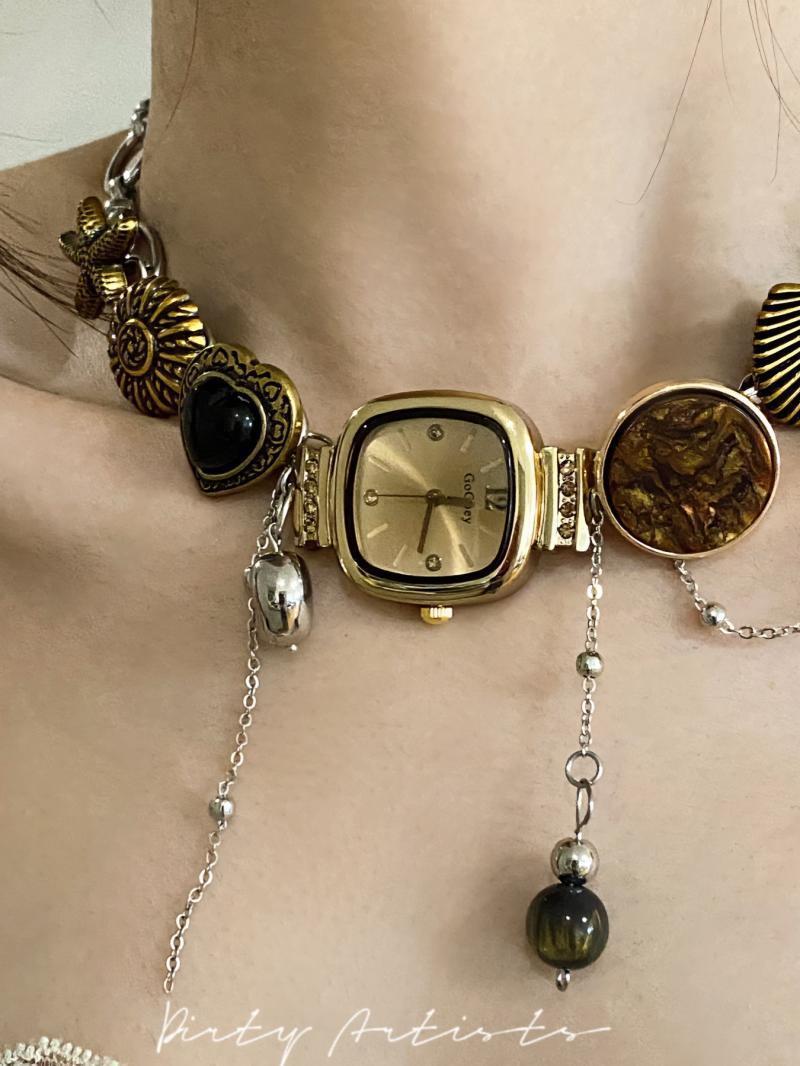 Vintage choker watch golden necklace