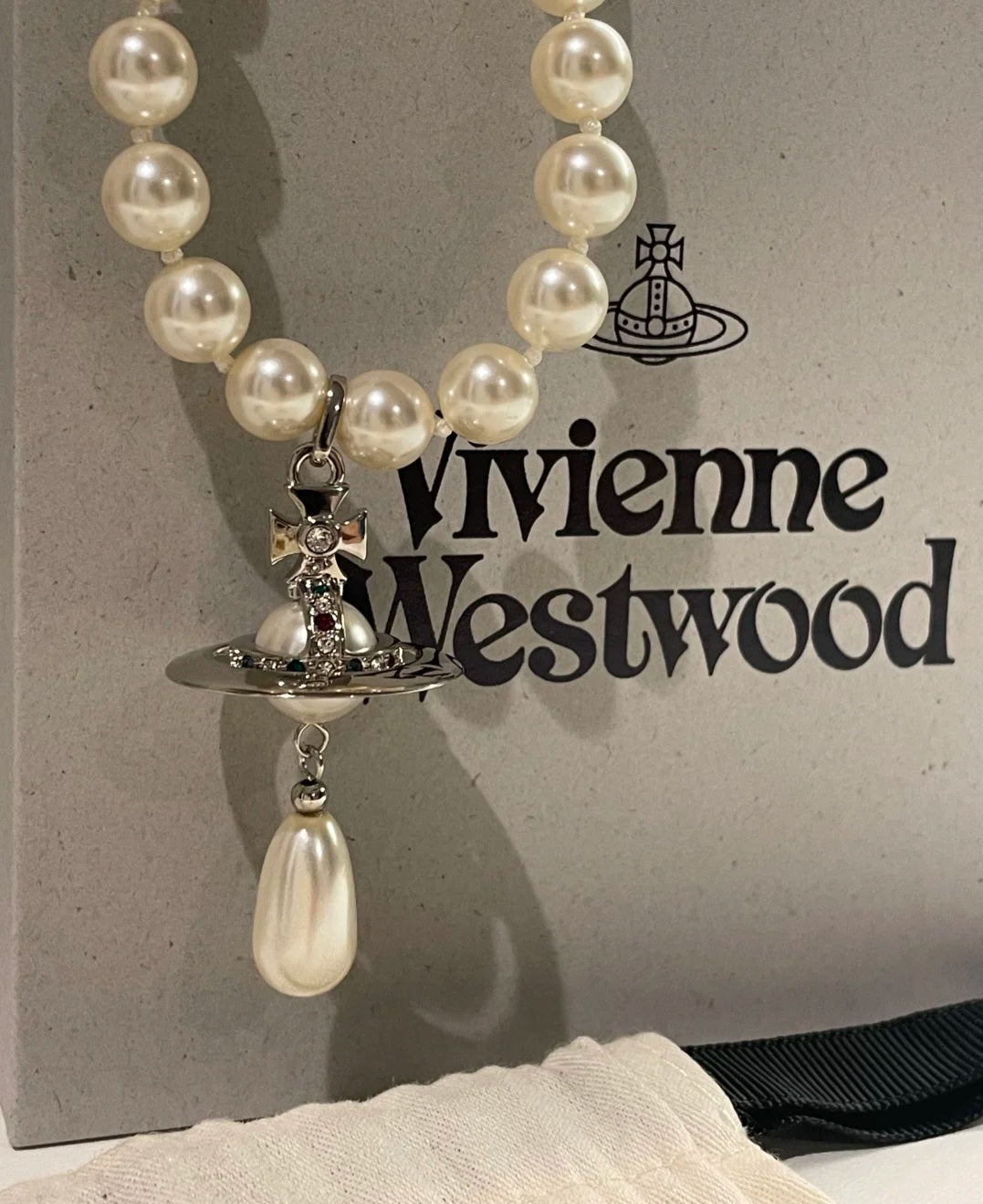 Vivienne Westwood pearl necklace